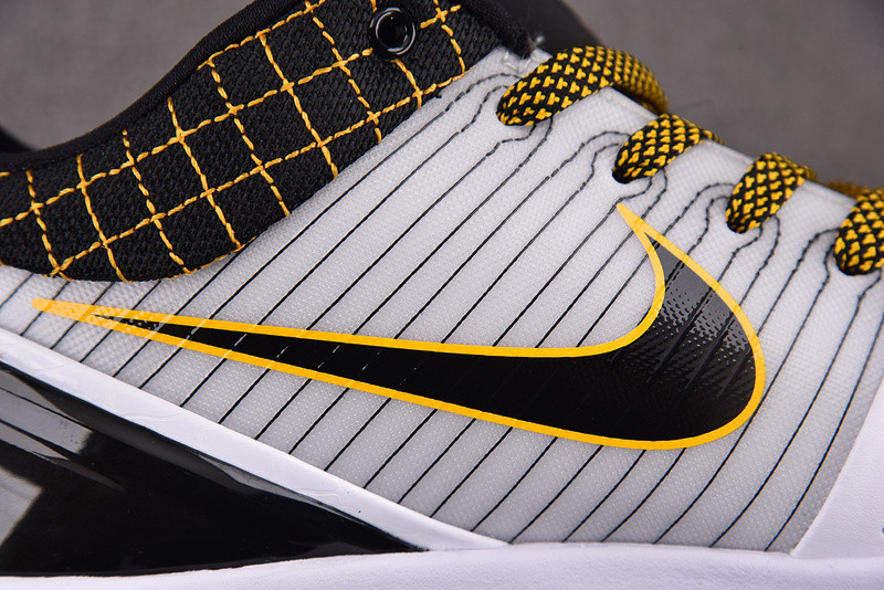 Nike Zoom Kobe 4 Protro