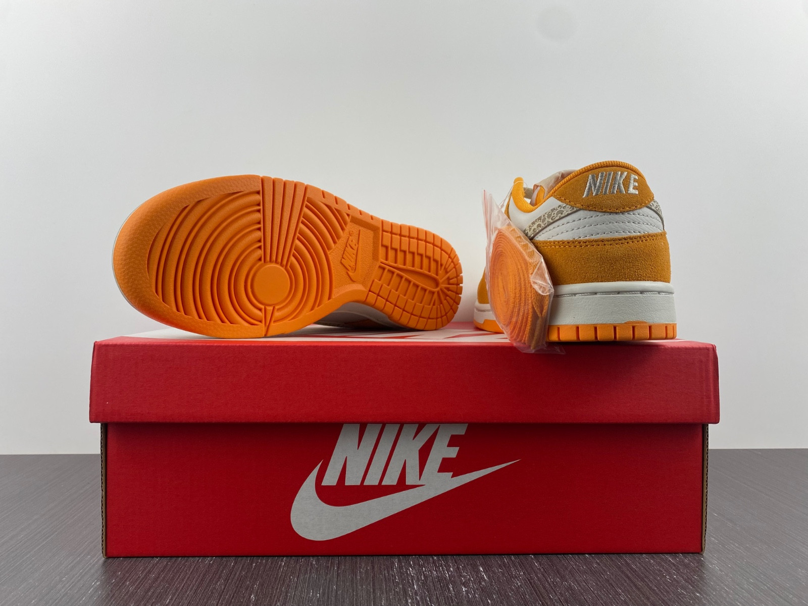 Nike Dunk Low