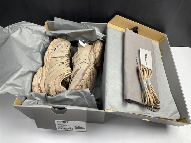 Ba*len*cia*ga track trainer 542023-w1gb1-2156