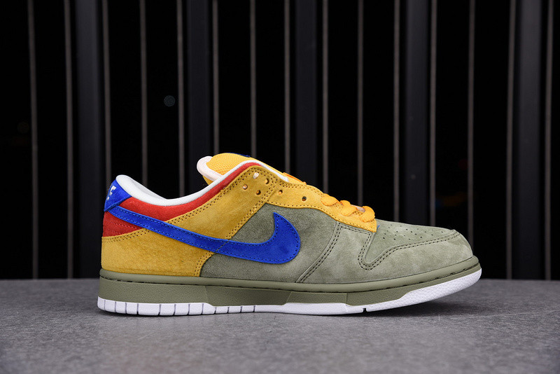 Nike SB Dunk Low Premium