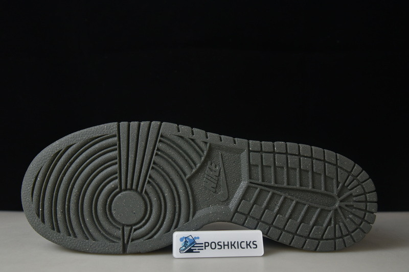 Nike Dunk Low Graffiti Black Red DM0108-001