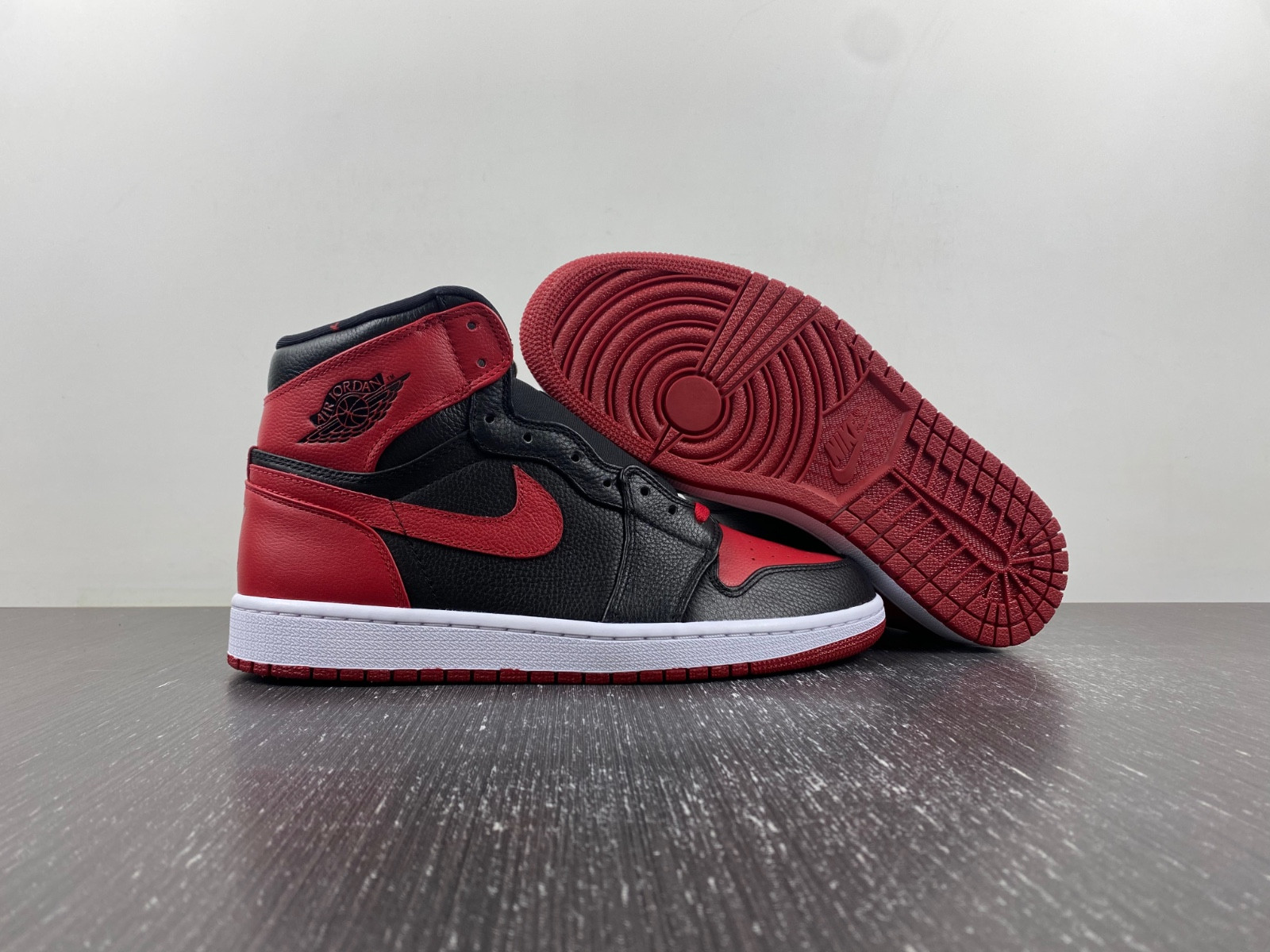 Air Jordan 1 Retro High