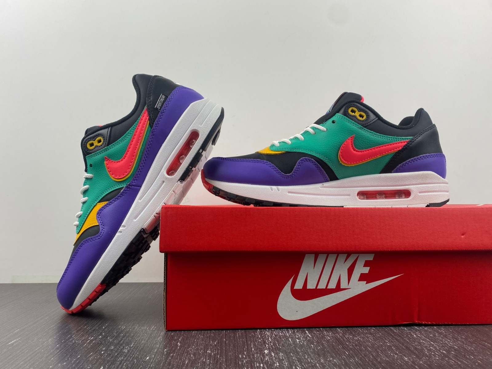 Air Max 1 SE