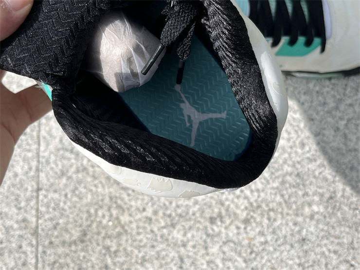 Air Jordan 5 Retro